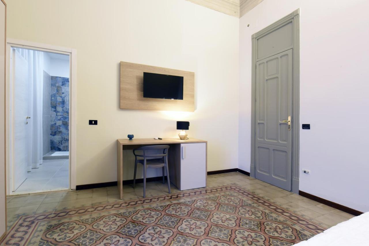Hotel Roma 62 Palermo Eksteriør billede