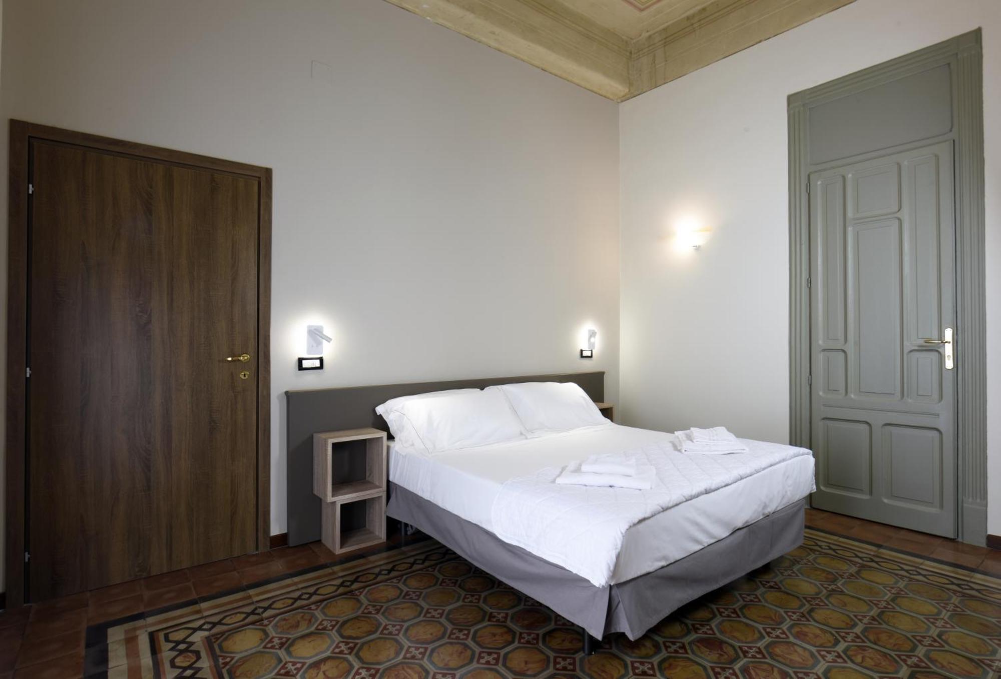 Hotel Roma 62 Palermo Eksteriør billede